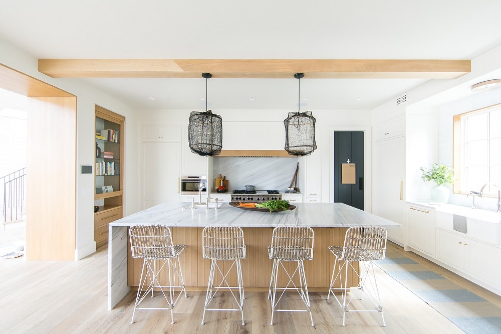 Transitional Beach House Kitchen