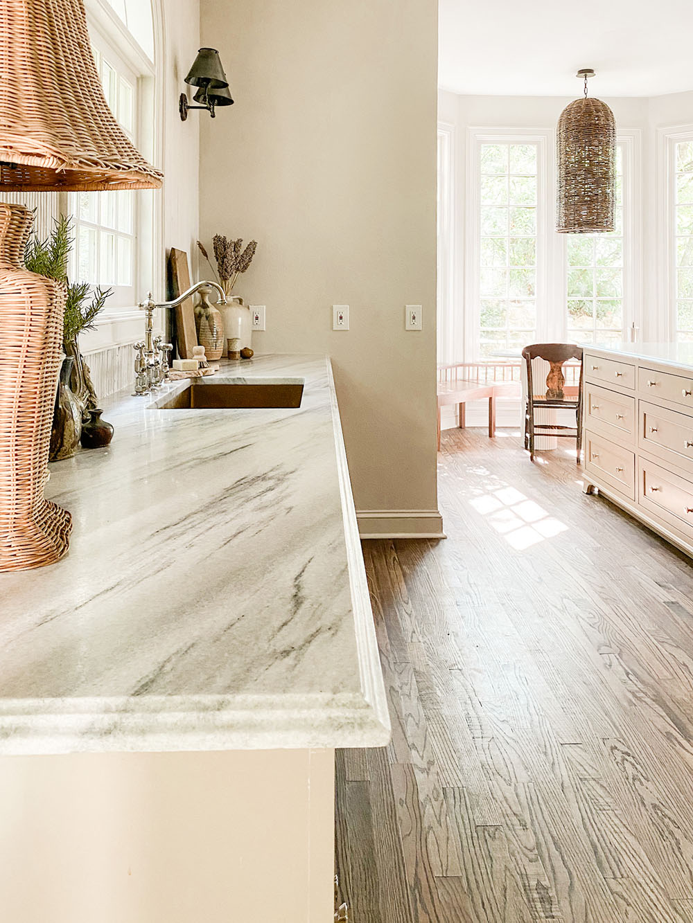 Ledge Mountain Kitchen