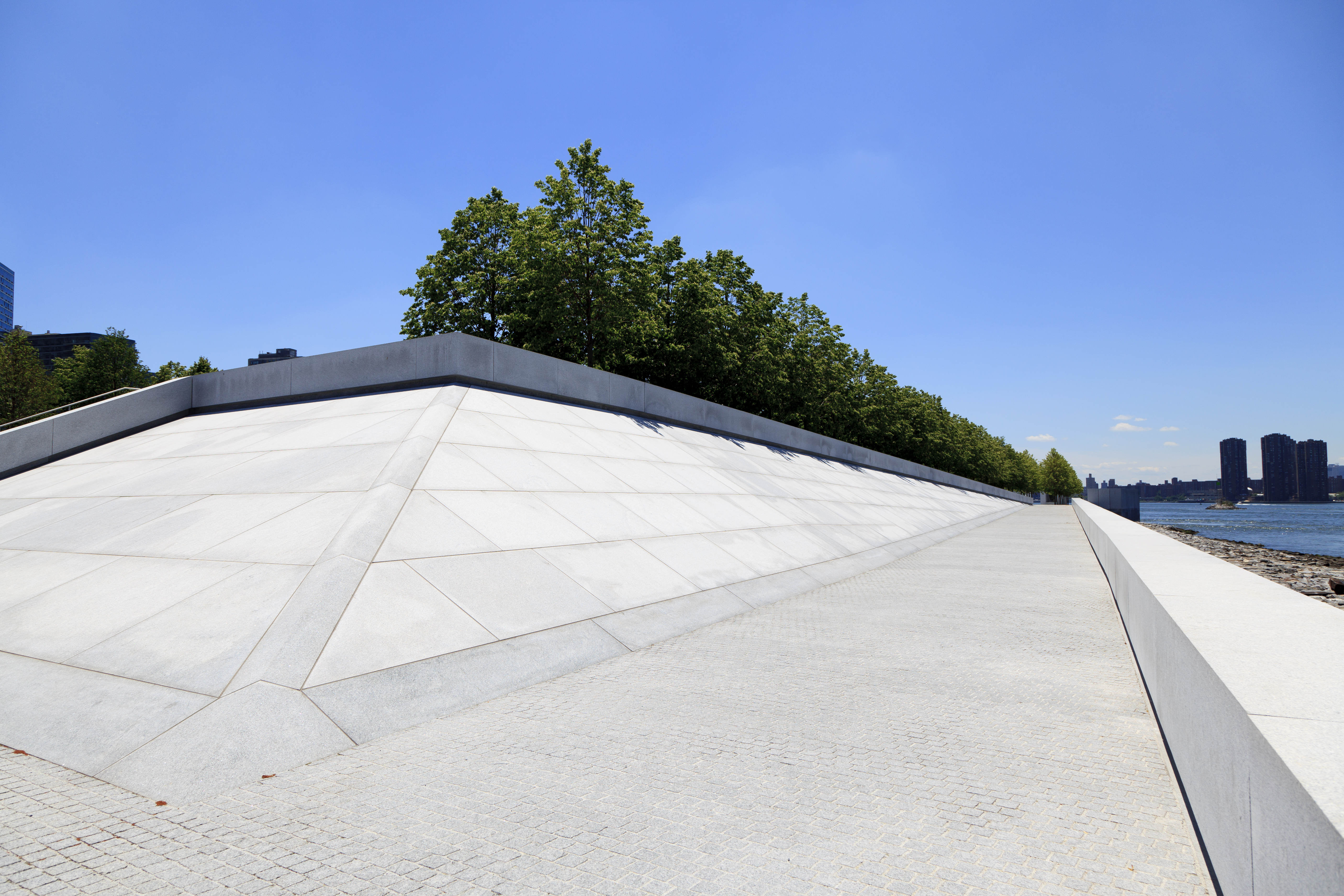 French Limestone & Sustainability Set the Stage for Louis Vuitton  Foundation - Polycor Inc.