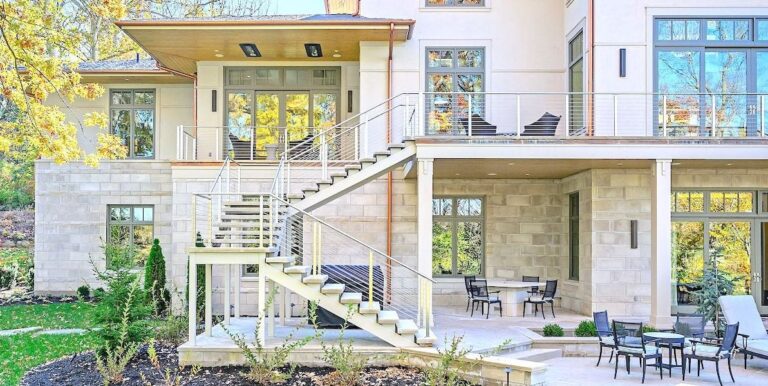 What Are The Benefits of Thin Stone Veneer Siding?