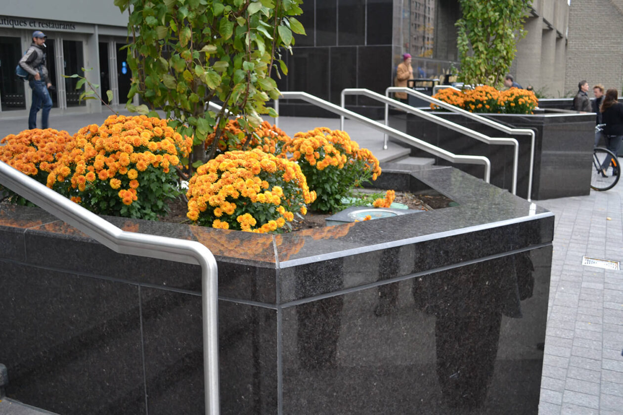 Desjardins Entrance Polycor Inc.