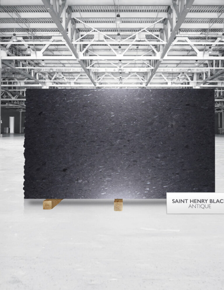 SAINT HENRY BLACK™ Granite Slabs Image
