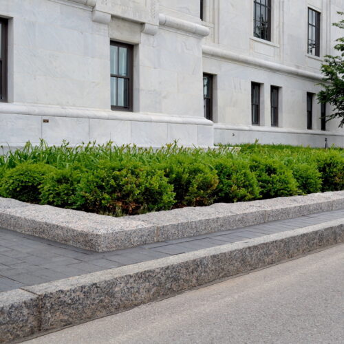 Granite Curbing Polycor Inc.