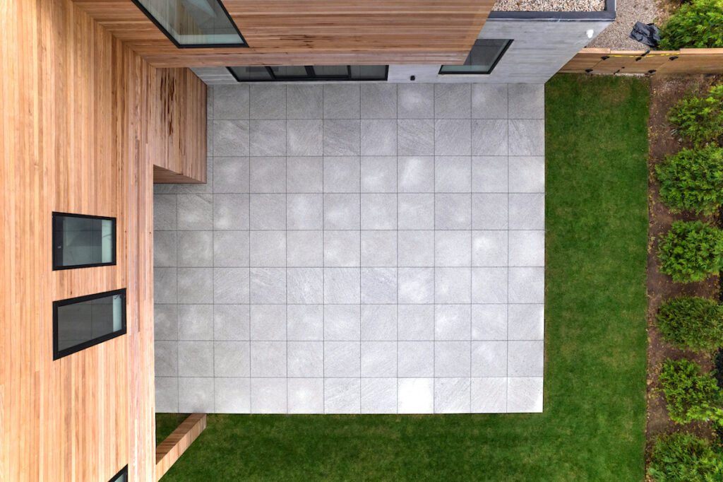 xl-nautral-stone-pavers
